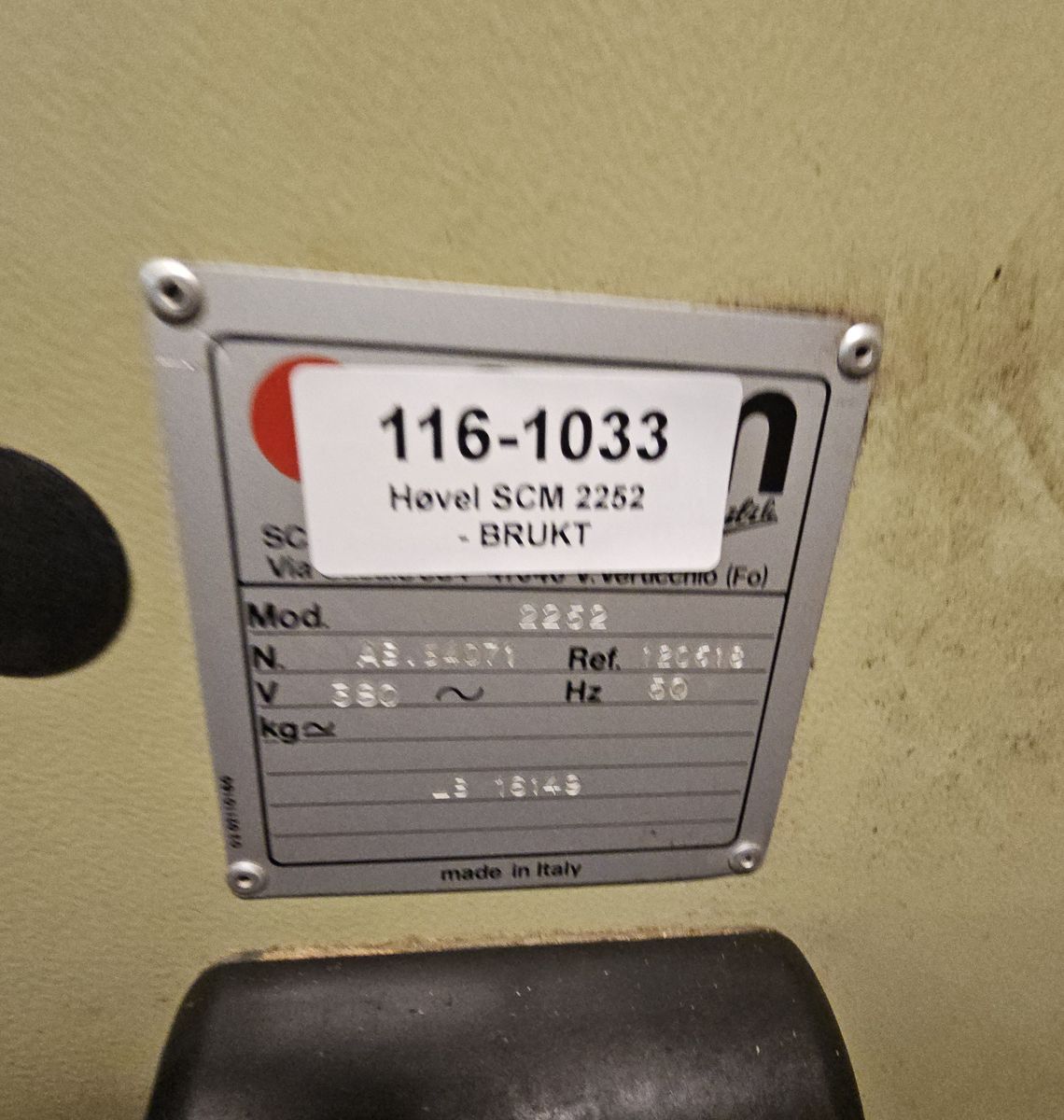 Båndsag, høvel, gjærsag og bordsag – 4 brukte tremaskiner selges samlet
